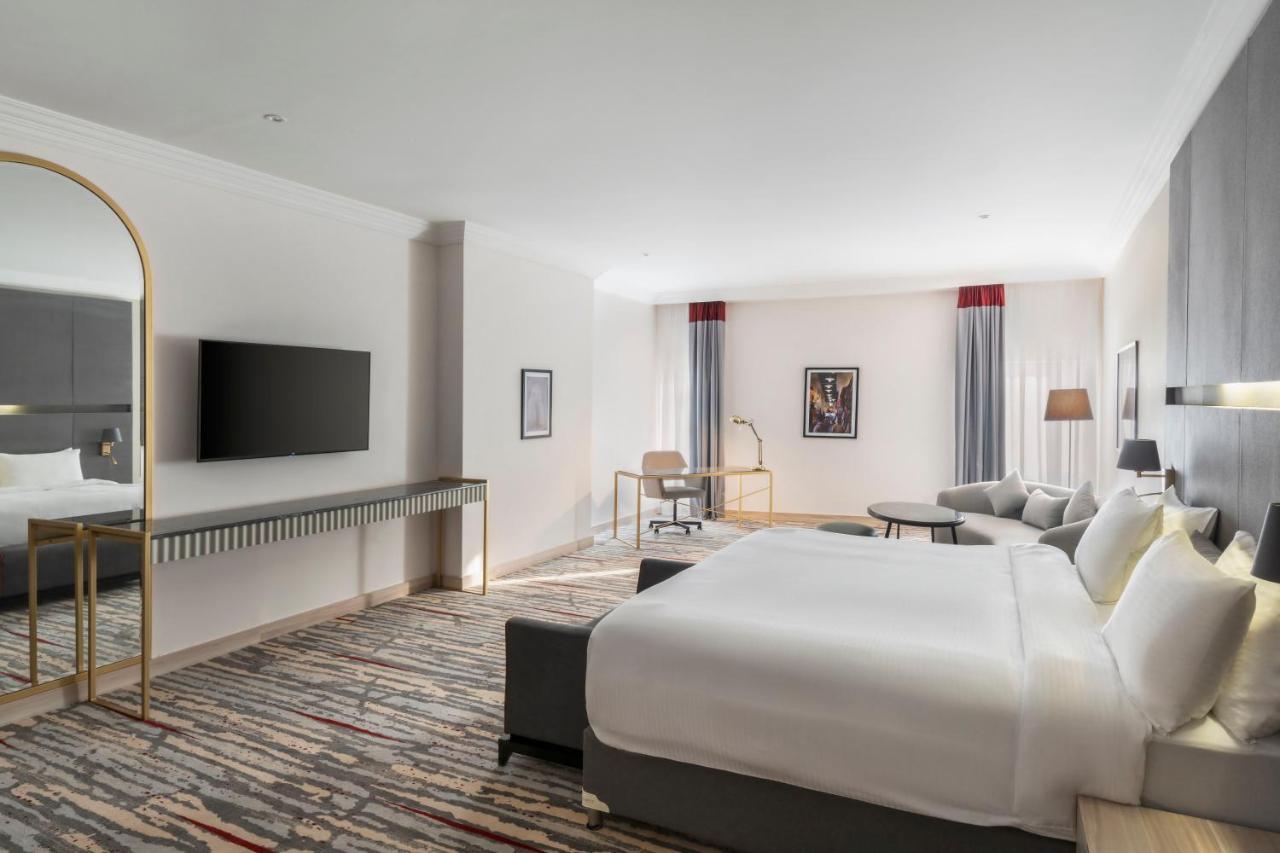 Ramada By Wyndham Doha Old Town Hotel Екстериор снимка