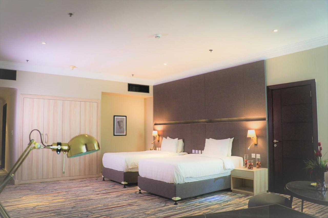 Ramada By Wyndham Doha Old Town Hotel Екстериор снимка